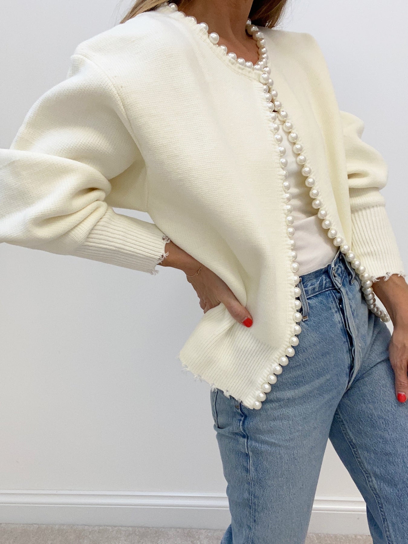 Damenstrickjacke mit Perlenverzierung | PERLEA