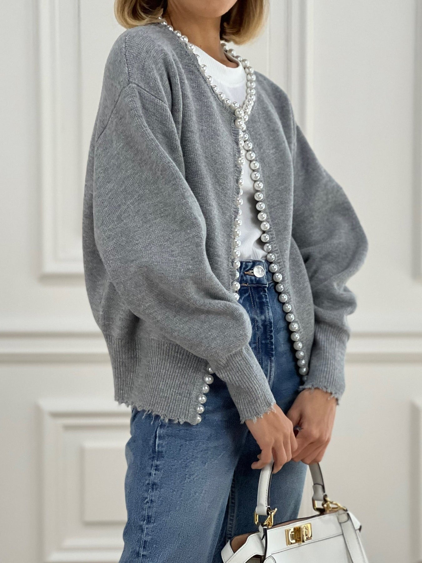 Damenstrickjacke mit Perlenverzierung | PERLEA