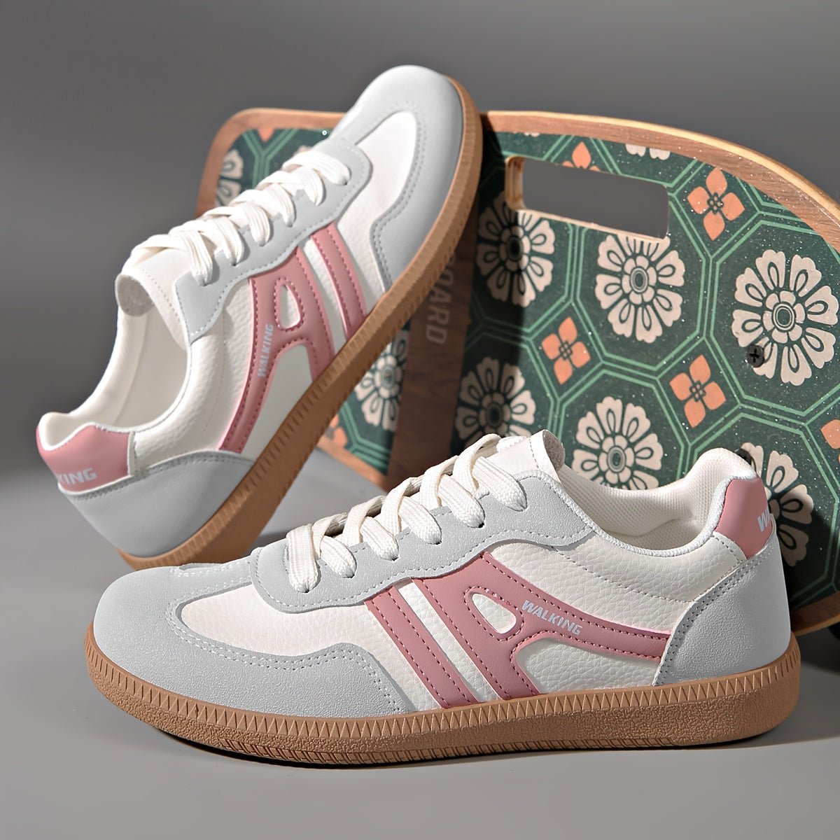 Orthopädische Damenschuhe zum Gehen | MEGAN