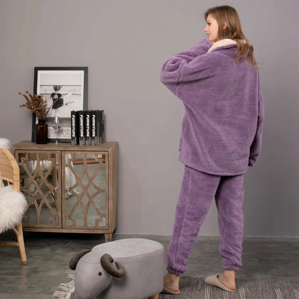 Fleece-Pyjama-Set mit Kapuze | WARMHOODIE™