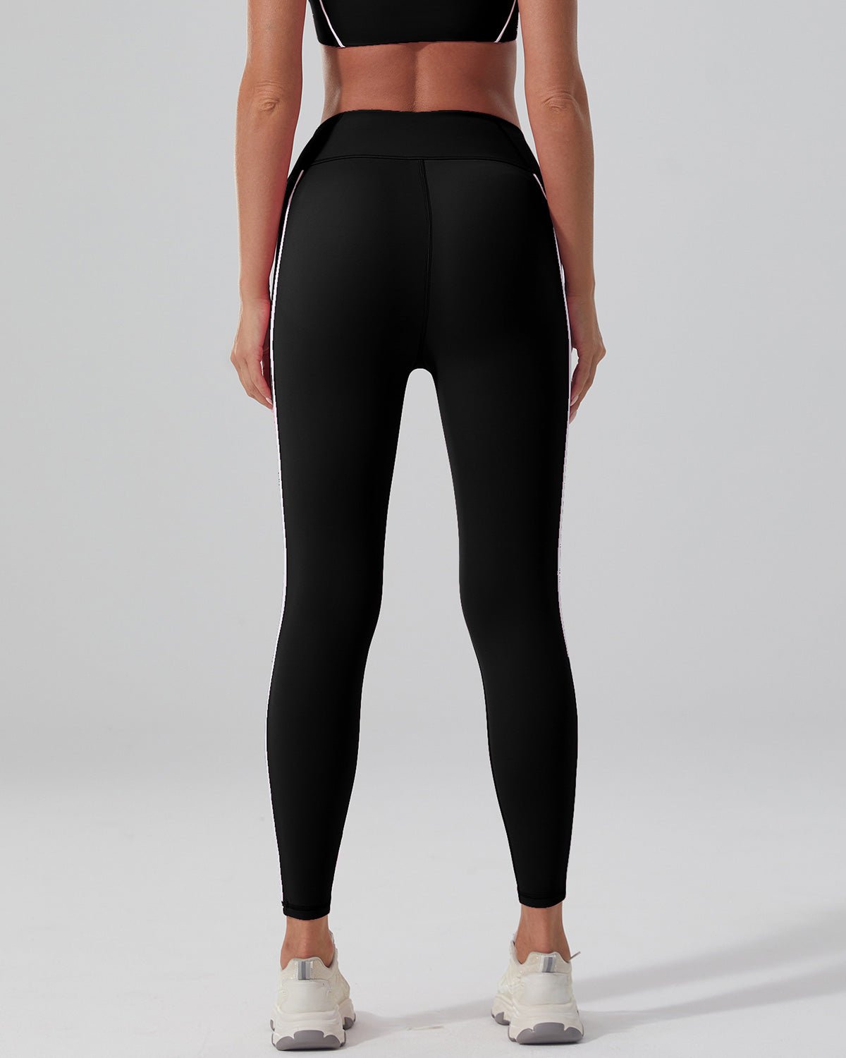 Nahtlose Leggings Schwarz | BLACKPEARL