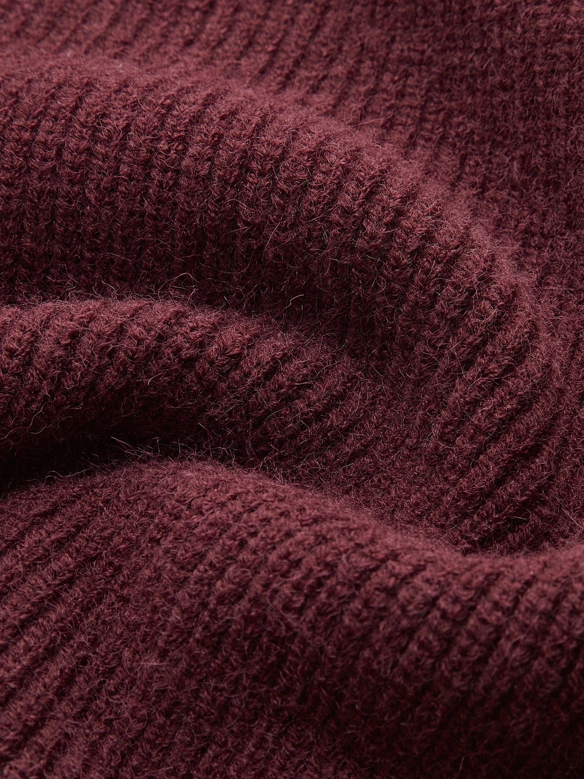 Pull Oversize mit Stehkragen | FOCUSKNIT™