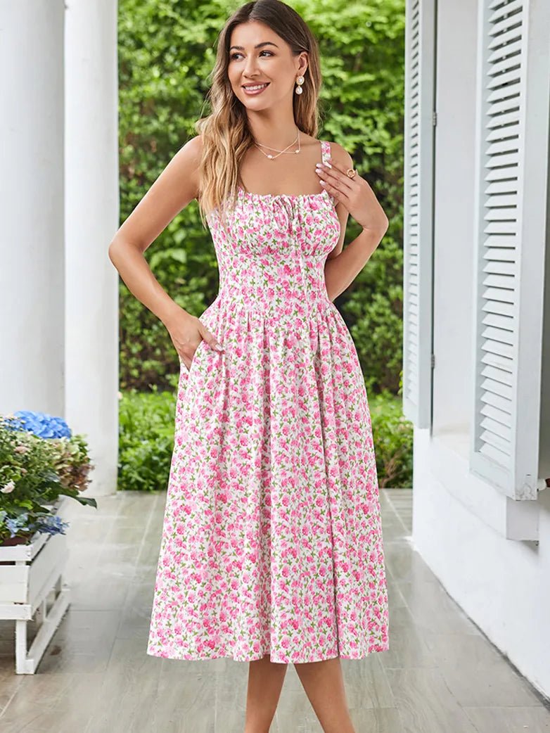 Midikleid im Boho-Stil mit Blumenmuster und Taschen | MARCELINE