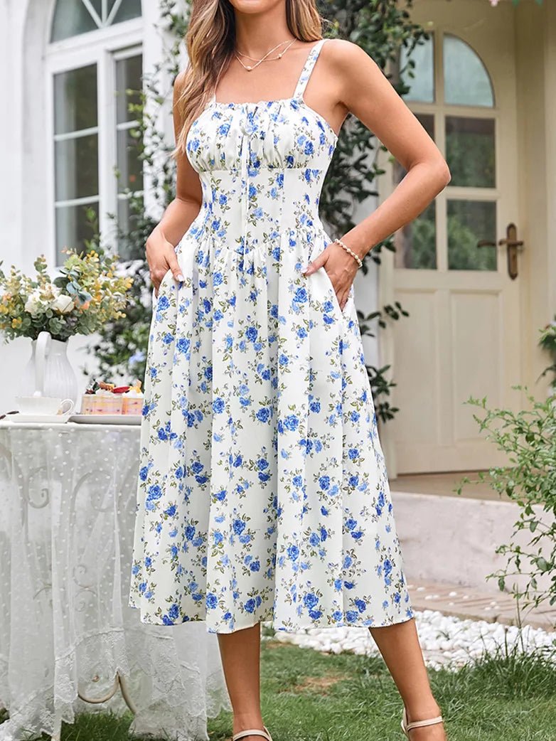 Midikleid im Boho-Stil mit Blumenmuster und Taschen | MARCELINE
