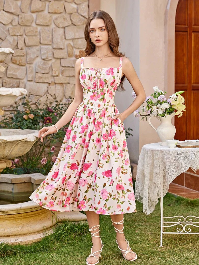 Midikleid im Boho-Stil mit Blumenmuster und Taschen | MARCELINE