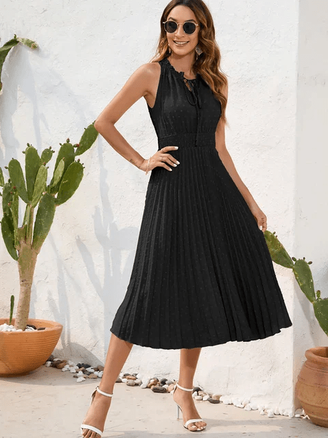 Robe Midi Élégante Plissée à Col Halter | SHERYL - MYLES Boutique
