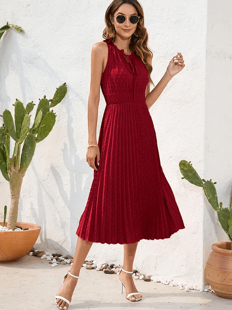 Robe Midi Élégante Plissée à Col Halter | SHERYL - MYLES Boutique