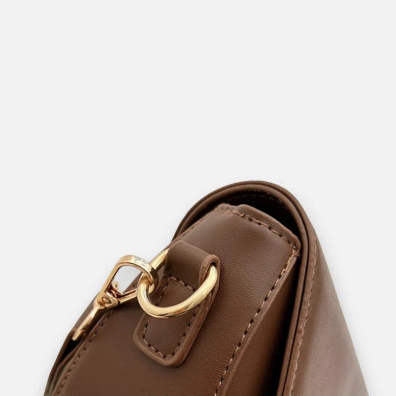 Chic Halbmond Leder Bauchtasche | DEMILUNA
