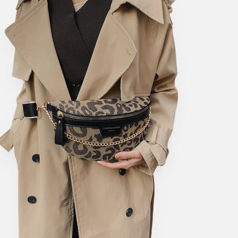 Leopardenmuster Bauchtasche aus Leder mit Schulterriemen | AURORA