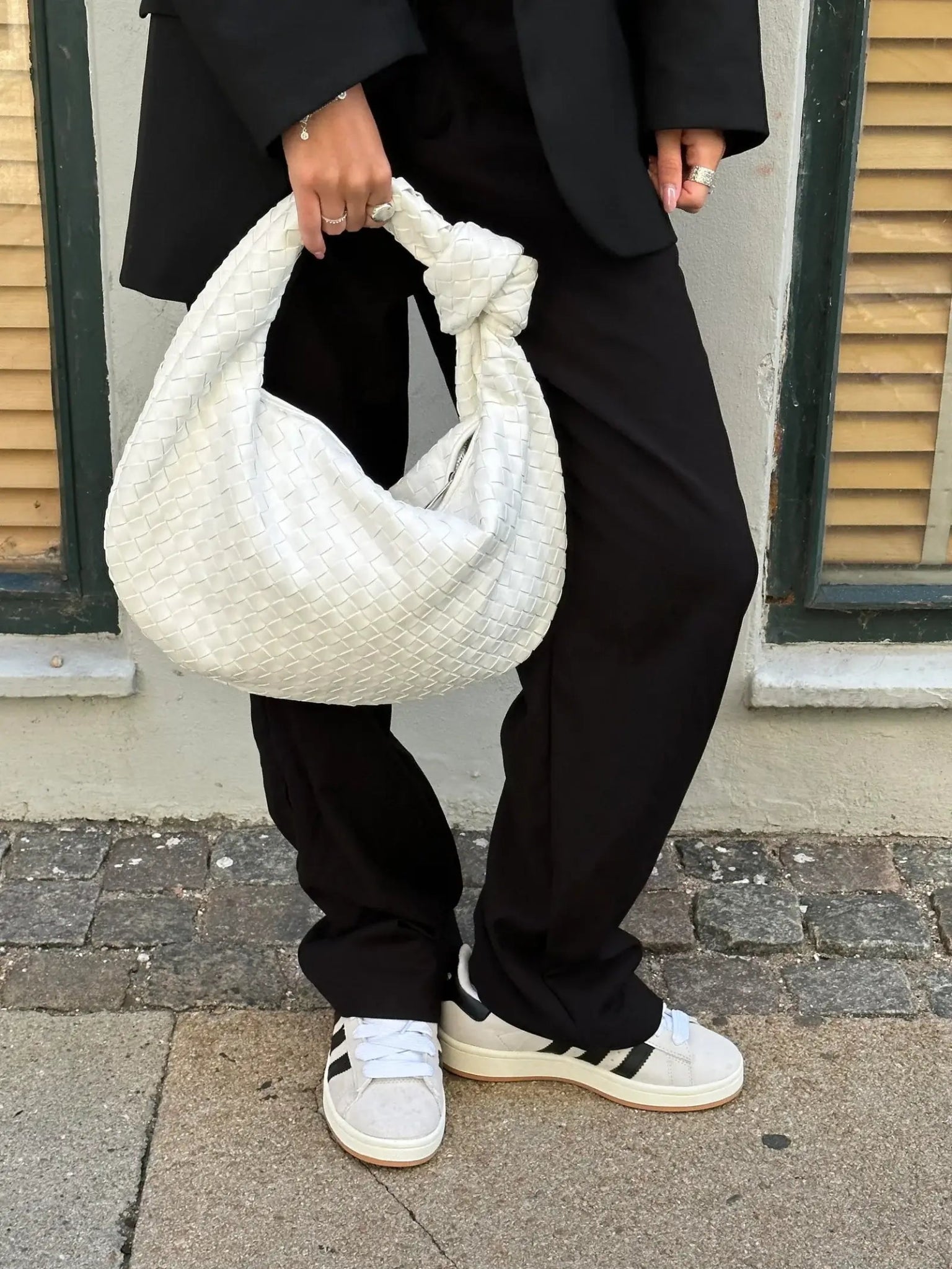 Elegante mittlere gewebte Tasche | WOVENBAG™