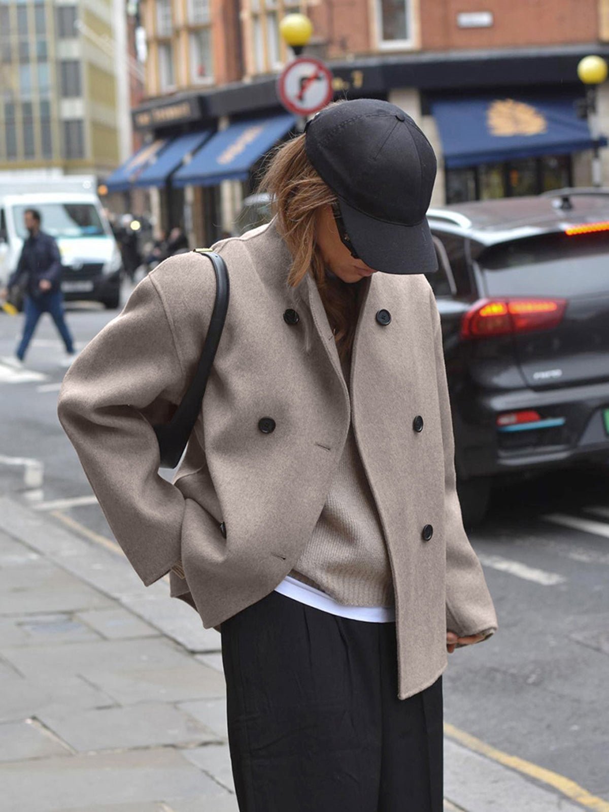 Kurze Jacke mit Stehkragen für Damen | CITYGLAM™