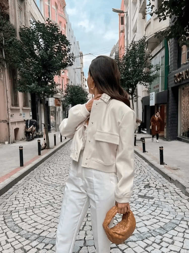 Bomberjacke mit Druckknöpfen | GLAMFIT