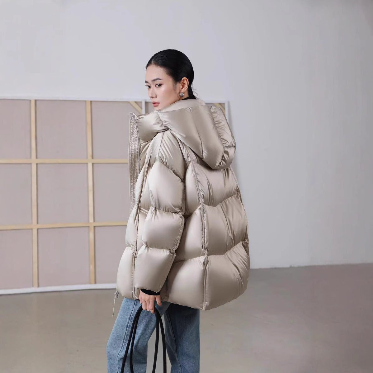 Oversize Damen Daunenjacke mit Kapuze | COSYLUX