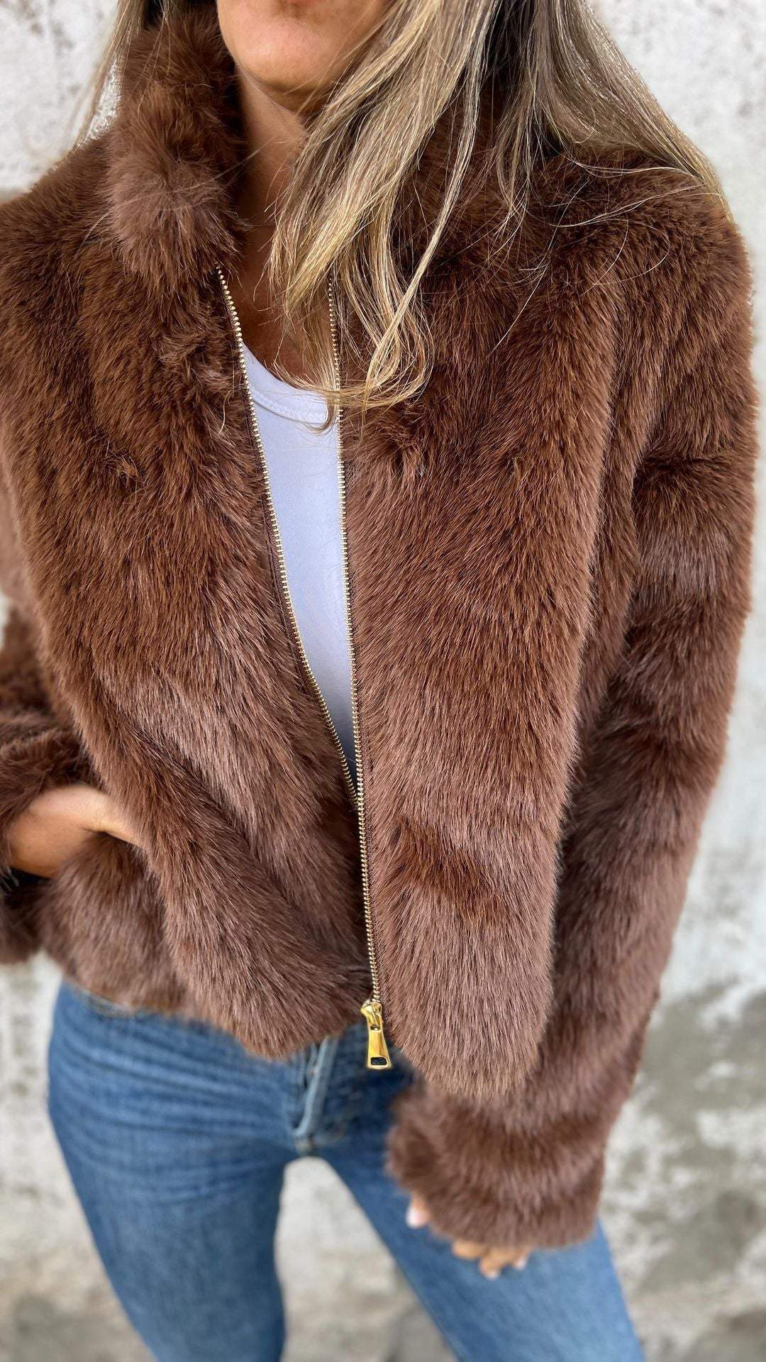 Mantel aus Kunstpelz | FURLUX™