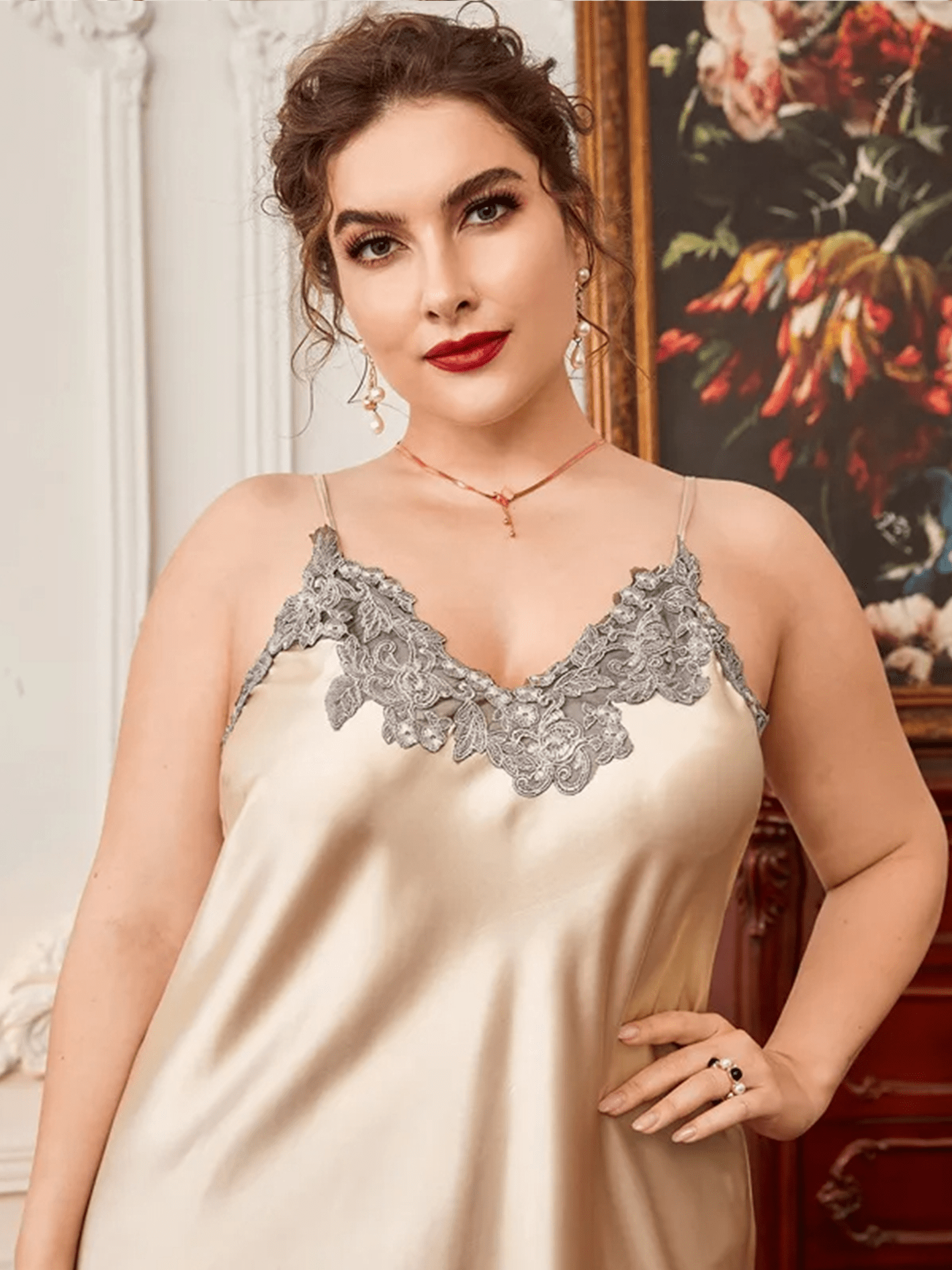 Lange Satin-Negligee Große Größe | SATINELLE™