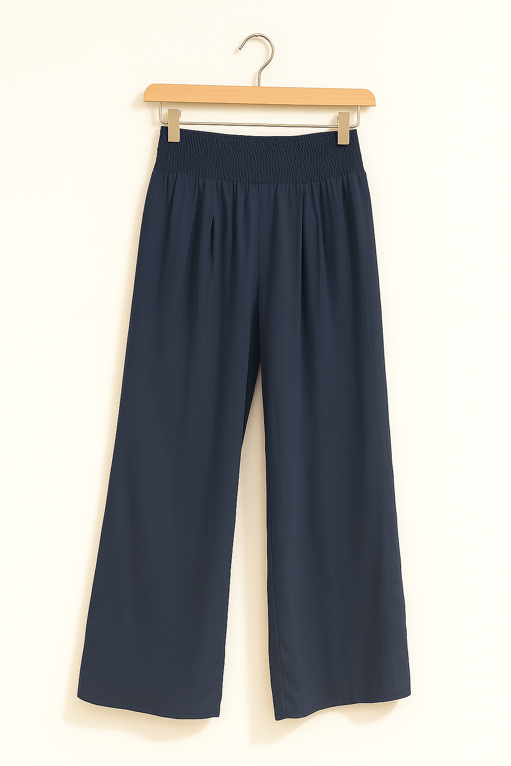 Damenhose mit elastischem Bund und weiter Schnitt | KARIN