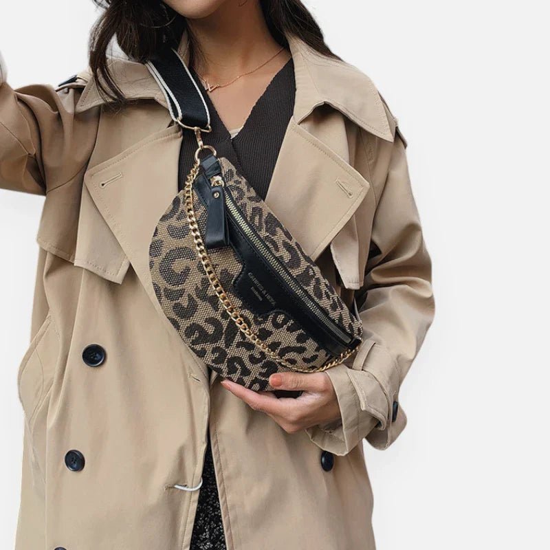 Leopardenmuster Bauchtasche aus Leder mit Schulterriemen | AURORA