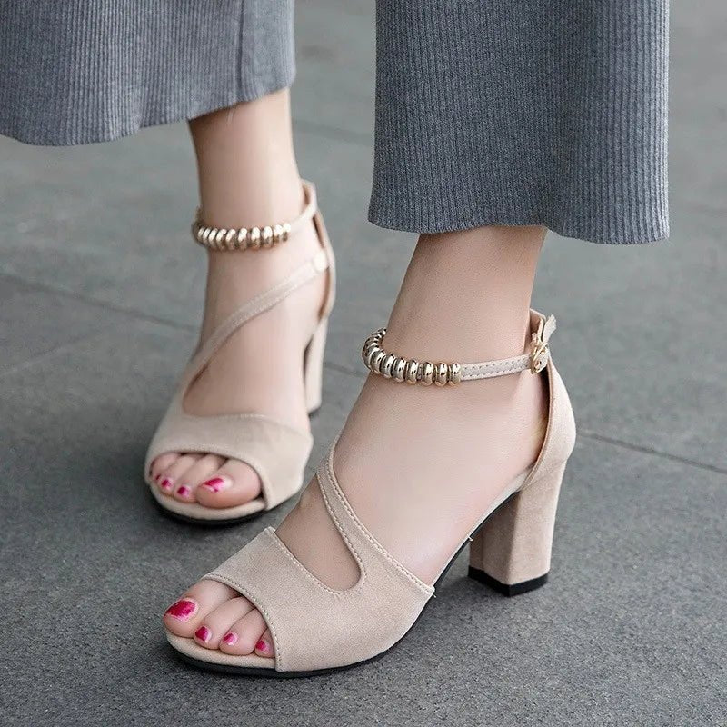 Bequeme Orthopädische Sandalen mit Absatz | ALIX