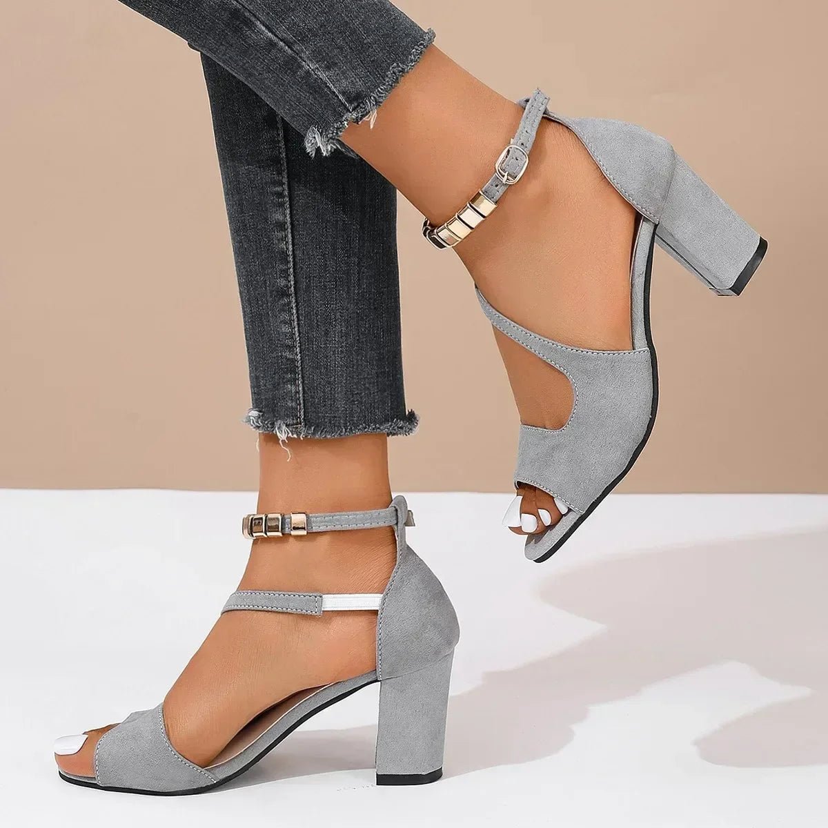 Bequeme Orthopädische Sandalen mit Absatz | ALIX